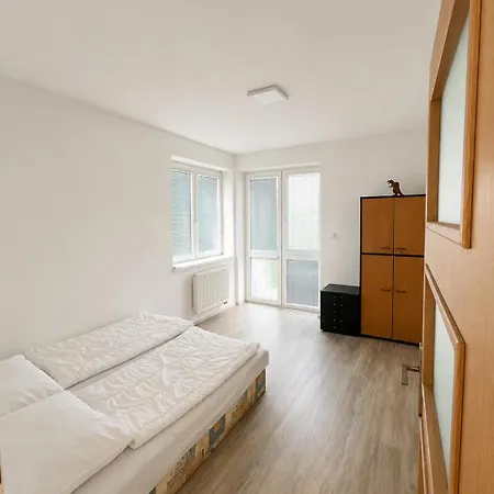 2kk Near Prague Apartament Modletice